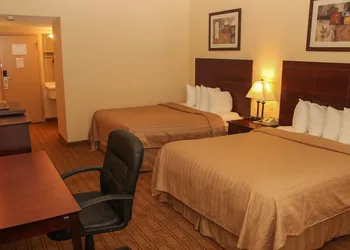Quality Inn Buffalo Airport hotel thumbnail 8