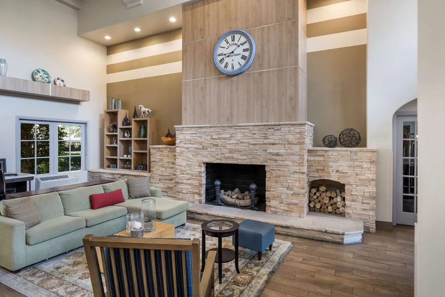 MainStay Suites John Wayne Airport by Choice Hotels hotel detail image 2