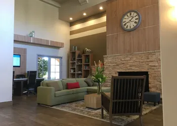 MainStay Suites John Wayne Airport by Choice Hotels hotel thumbnail 4