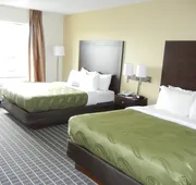 Quality Inn Holland - Toledo hotel detail image 5