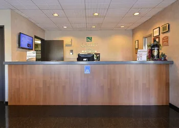 Quality Inn Temecula Valley Wine Country hotel thumbnail 4