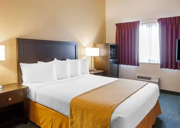 Quality Inn & Suites Springfield - Eugene North hotel thumbnail 8