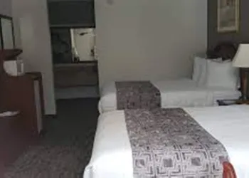 Baymont by Wyndham Walterboro hotel thumbnail 5