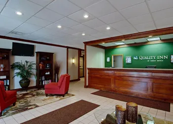 Quality Inn Beckley hotel thumbnail 3
