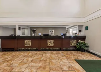 Quality Inn Saint Louis Airport hotel thumbnail 2