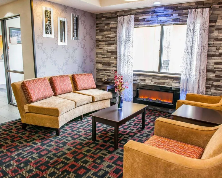 Quality Inn & Suites South Bend Airport hotel detail image 6