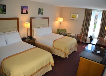 Bangor Grande hotel thumbnail 3