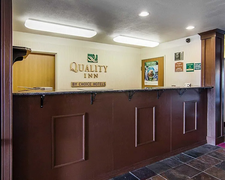 Quality Inn Bend North hotel detail image 2