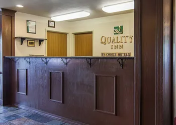Quality Inn Bend North hotel thumbnail 4