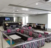 Best Western Plus Commerce Hotel hotel detail image 3