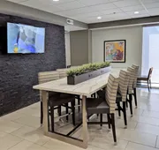 Best Western Plus Commerce Hotel hotel detail image 4