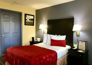 Days Inn by Wyndham Augusta / Fort Eisenhower hotel thumbnail 3