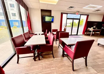 Ramada by Wyndham Harrisonburg hotel thumbnail 7