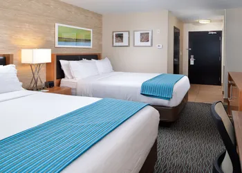 Holiday Inn Hotel & Suites Edmonton Airport & Conference Ctr by IHG hotel thumbnail 8
