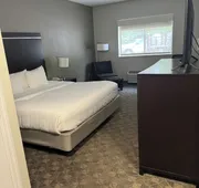 Comfort Inn Huntington near University area hotel detail image 3