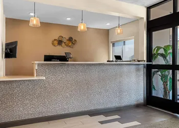 Best Western University Inn hotel thumbnail 3