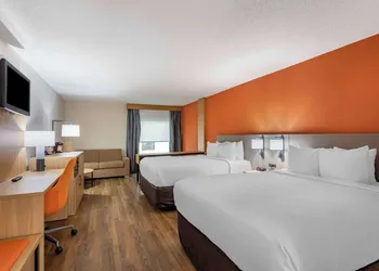 Comfort Inn & Suites Nashville Downtown – Stadium hotel thumbnail 6