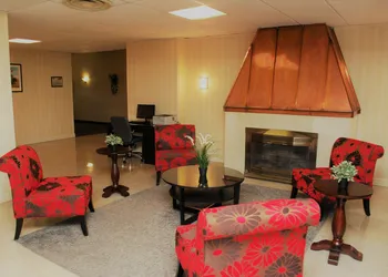 Ramada by Wyndham Triangle/Quantico hotel thumbnail 5