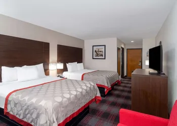 Ramada by Wyndham Maggie Valley hotel thumbnail 6