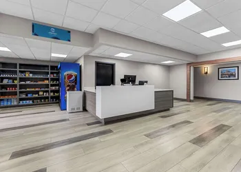 Clarion Pointe Franklin - Nashville Area hotel thumbnail 4