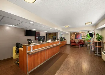 Red Roof Inn Dallas - DFW Airport North hotel thumbnail 3