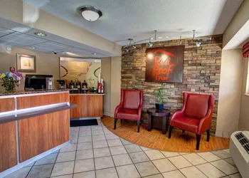 Red Roof Inn Pensacola – I-10 at Davis Highway hotel thumbnail 4