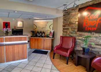 Red Roof Inn Pensacola – I-10 at Davis Highway hotel thumbnail 8