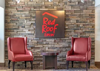 Red Roof Inn Detroit-Rochester Hills/Auburn Hills hotel thumbnail 2