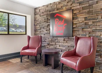 Red Roof Inn Detroit-Rochester Hills/Auburn Hills hotel thumbnail 4