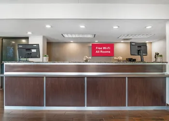 Red Roof Inn Detroit-Rochester Hills/Auburn Hills hotel thumbnail 6