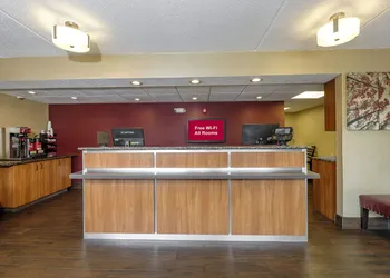 Red Roof Inn Tallahassee - University hotel thumbnail 3