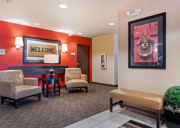 Extended Stay America Select Suites Chicago Hanover Park hotel thumbnail 2