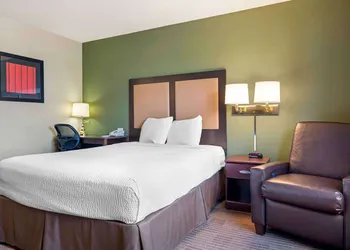 Extended Stay America Select Suites Chicago Hanover Park hotel thumbnail 5