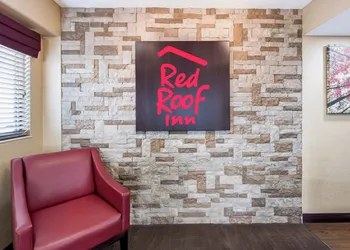 Red Roof Inn Columbus West - Hilliard hotel thumbnail 4