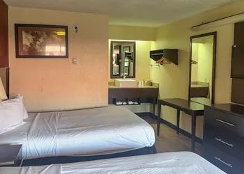 Motel 6 Atlanta Smyrna / Ballpark hotel thumbnail 4