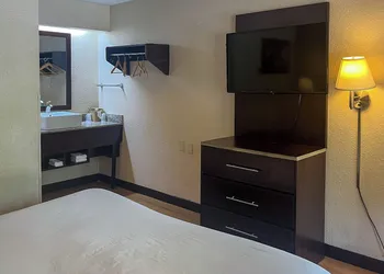 Motel 6 Atlanta Smyrna / Ballpark hotel thumbnail 6