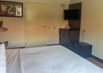 Motel 6 Atlanta Smyrna / Ballpark hotel thumbnail 8