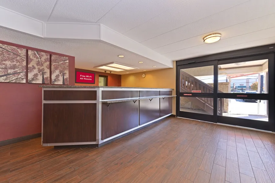 Red Roof Inn PLUS+ Secaucus - Meadowlands - NYC hotel detail image 2