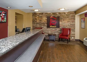 Red Roof Inn PLUS+ Baltimore-Washington DC/BWI Airport hotel thumbnail 2