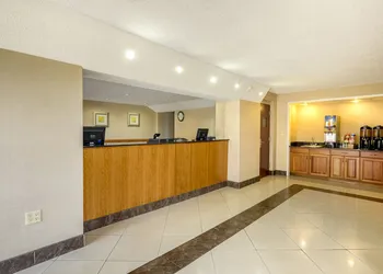 Red Roof Inn Virginia Beach - Norfolk Airport hotel thumbnail 2