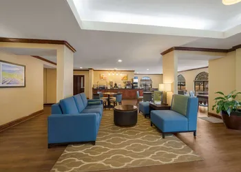 Comfort Inn Fayetteville I-95 hotel thumbnail 2