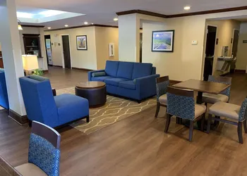Comfort Inn Fayetteville I-95 hotel thumbnail 7