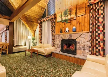 Days Inn by Wyndham Rutland/Killington Area hotel thumbnail 2