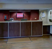 Red Roof Inn PLUS+ Raleigh Downtown – NCSU/Conv Center hotel detail image 3