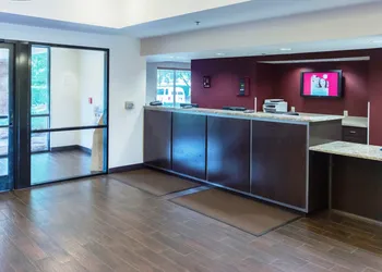 Red Roof Inn PLUS+ Raleigh Downtown – NCSU/Conv Center hotel thumbnail 5
