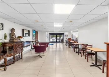 Travelodge by Wyndham Winchester hotel thumbnail 3