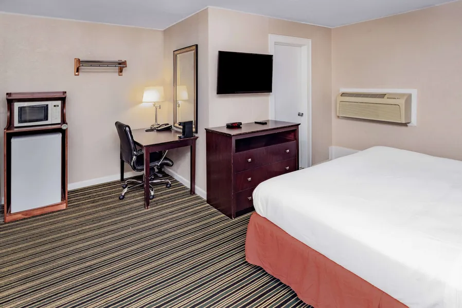 Travelodge by Wyndham Great Barrington Berkshires hotel detail image 6