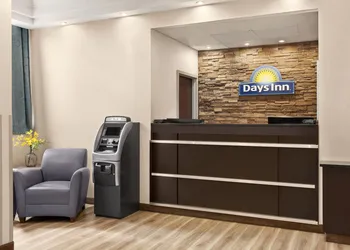 Days Inn by Wyndham Philadelphia Convention Center hotel thumbnail 3