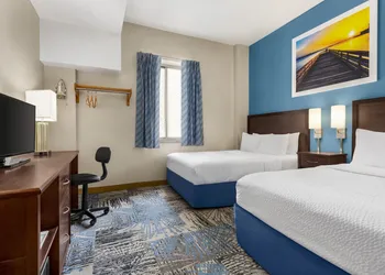 Days Inn by Wyndham Philadelphia Convention Center hotel thumbnail 4