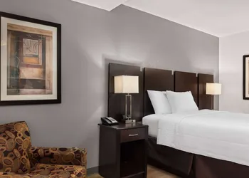 Travelodge by Wyndham Globe AZ hotel thumbnail 8